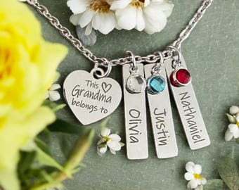 Personalized Grandma Grandchildren Name necklace gift / engraved jewelry / personalized  necklace / Grandmother name birthstone necklace