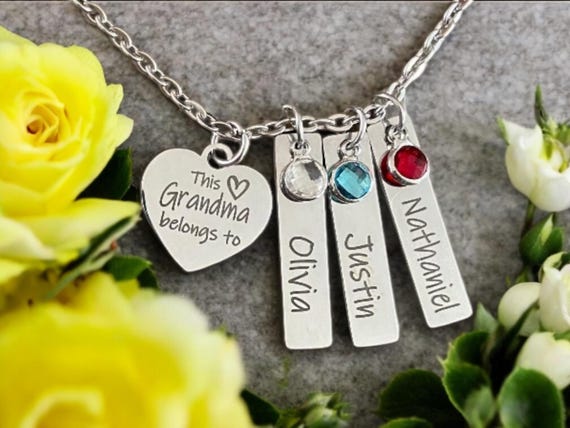 Personalized Grandma Grandchildren Name Necklace Gift Engraved