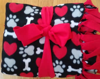 Custom Cozy Fleece Blanket with Hearts, Paws and Bones. Personalized Puppy Gift