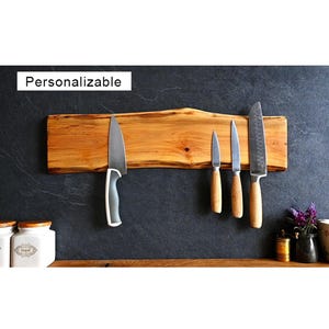 Soporte magnético para cuchillos de madera de nogal hecho a mano – Organizador de cocina rústico con borde natural, idea de regalo para papá