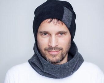 Set for men of short loop scarf and beanie cap