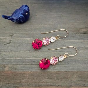 Vintage inspired Ruby Red drop Earrings / Vintage gold earrings/Vintage red earrings/ Victorian jewelry