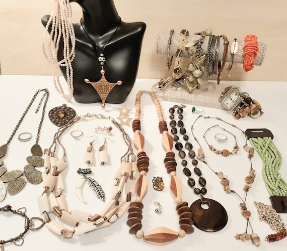 Jewelry lot vintage jewelry lot of jewelry mixed j