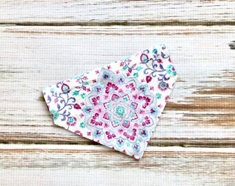 Spring Cat Bandana | Pansy Cat Bandana  | Medallion cat Bandana | Spring Dog Bandana | Pansy Dog Bandana | Cat Bandana | Dog Bandana | Gift