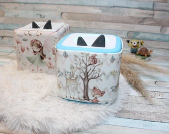 Protective cover for the well-known children's music box