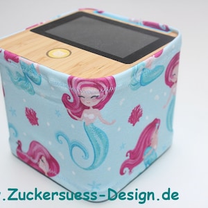 Protective cover for a well-known children&#39;s music box