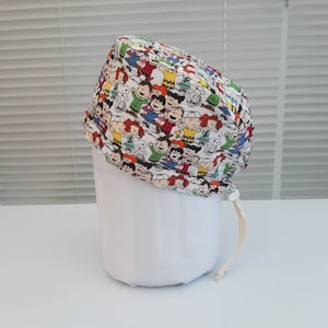 Snoopy Charlie Brown Scrub Cap Chirurgiczny czepek z przełącznikami, Bawełna, Weterynarze, Teatr, Lekarz, Pielęgniarka, Szef kuchni, Chemo Cap