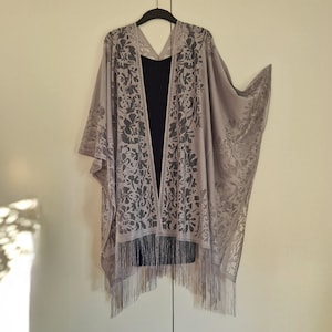 Grey Lace Floral Fringe Kimono Cardigan, Jacket Kaftan, Caftan, Duster Jacket Overdress, Free size, Cardigan -LIMITED EDITION-