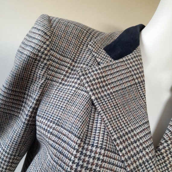 Checked Womens Jacket,  Tailored tweed jacket, 19… - image 2