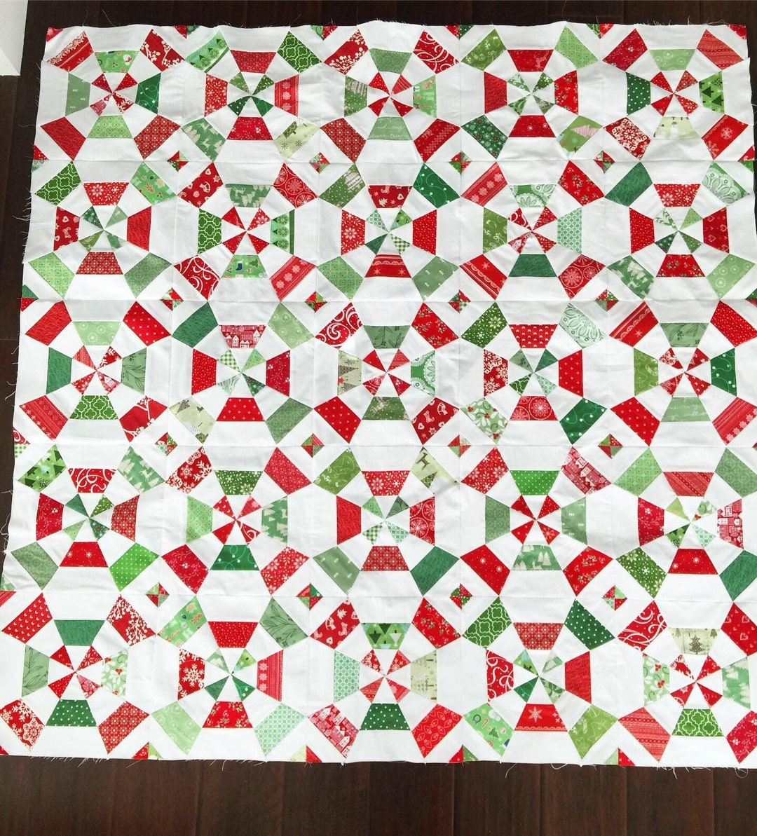 Christmas Peppermint Quilt - Etsy