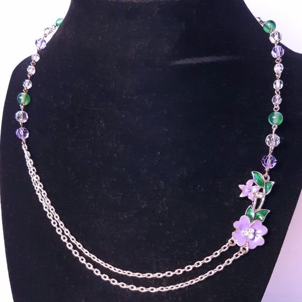 Enamel Flower Asymetrical Necklace. Green Agate gemstone, crystal beading and double chain center. Sweet and stylish!