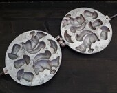 Cookie mold squirrel and mushroom Cake pan molds Mini cookie cutters Cookie stamp vintage