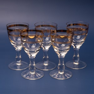Vintage glassware liqueur glasses set of 5 Stemmed cocktail glasses Old fashioned glass barware 50s