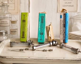 ヴィンテージガラス注射器：2ml ソ連医療器具（針付き） - Etsy 日本