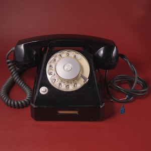 Retro rotary phone black Old fashioned telephone TA-68 Desk dial landline phone office decor