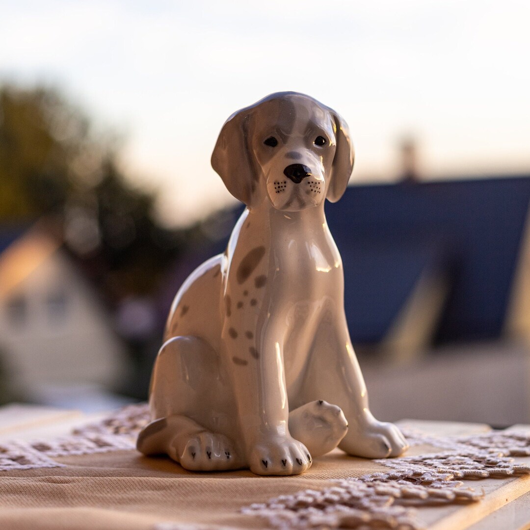 ダルメシアン風 陶器犬の置物 ヴィンテージ LFZ 磁器製ダルメシアンの置物：コレクター向け陶器の