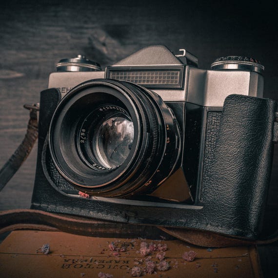 レア ZENIT-E MOSKVA 80 + HELIOS 44 2 58/2 レア ZENIT-E MOSKVA 80 + HELIOS 44 2 58/2