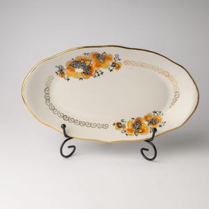 Decorative serving tray Vintage ceramic serving platter Large oval floral plate Fish serving bowl