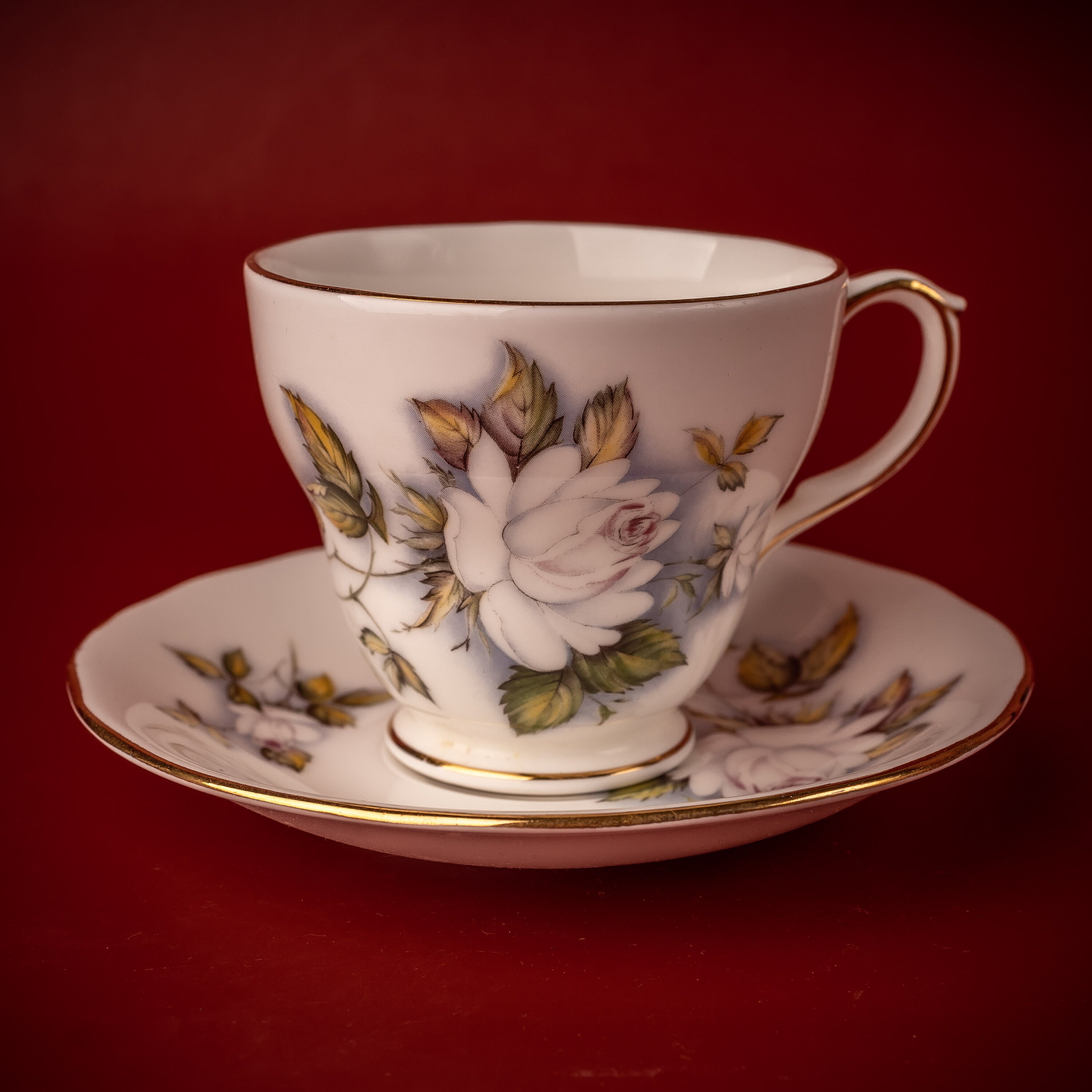 Petite tasse en Porcelaine Fine Espèces d'oiseaux au meilleur prix | E