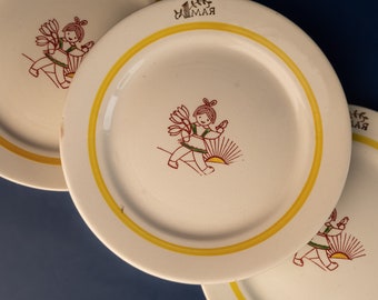 Collectible kids dinner plates Propaganda First May dinnerware ZIK faience plates