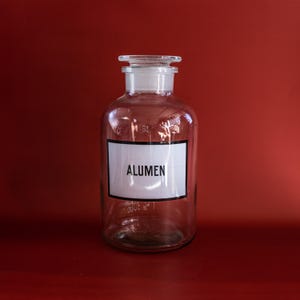 Vintage medicine bottle 2.5 liter Lidded clear glass jar Pharmacy jar with lid