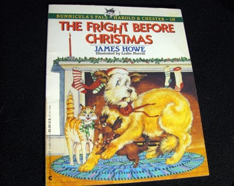 The FRIGHT BEFORE CHRISTMAS (1988) By James Howe - Vintage Soft Cover Children's Book