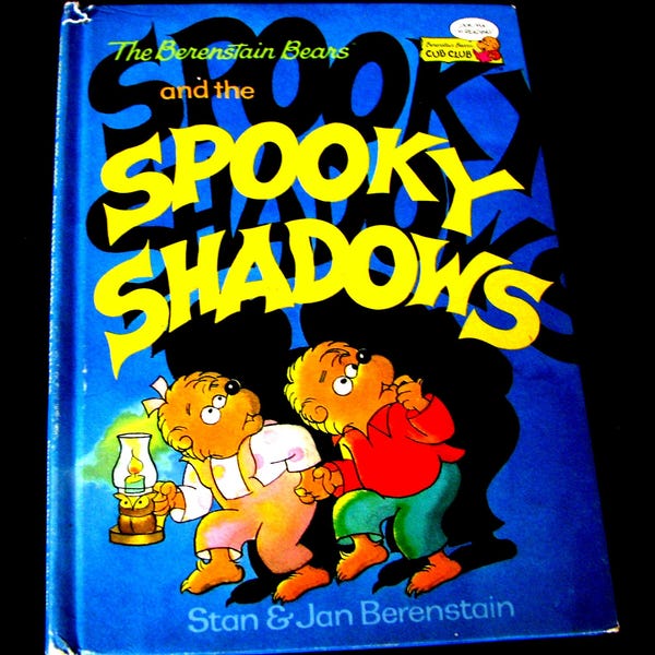 The Berenstain Bears And The SPOOKY SHADOWS (1992) By Stan And Jan Berenstain - Vintage Hard Cover - Very Good Condition