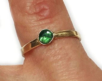Natural Emerald /& Coral Wreath Ring 14K White Gold Plate ~ Unique Ring ~ Gift for Her Size 8 14