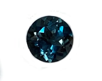 London Blue Topaz, 5 mm Round, Brilliant cut