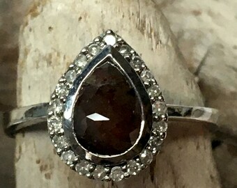 Bague diamant avec diamants blancs et chocolat en argent sterling 925