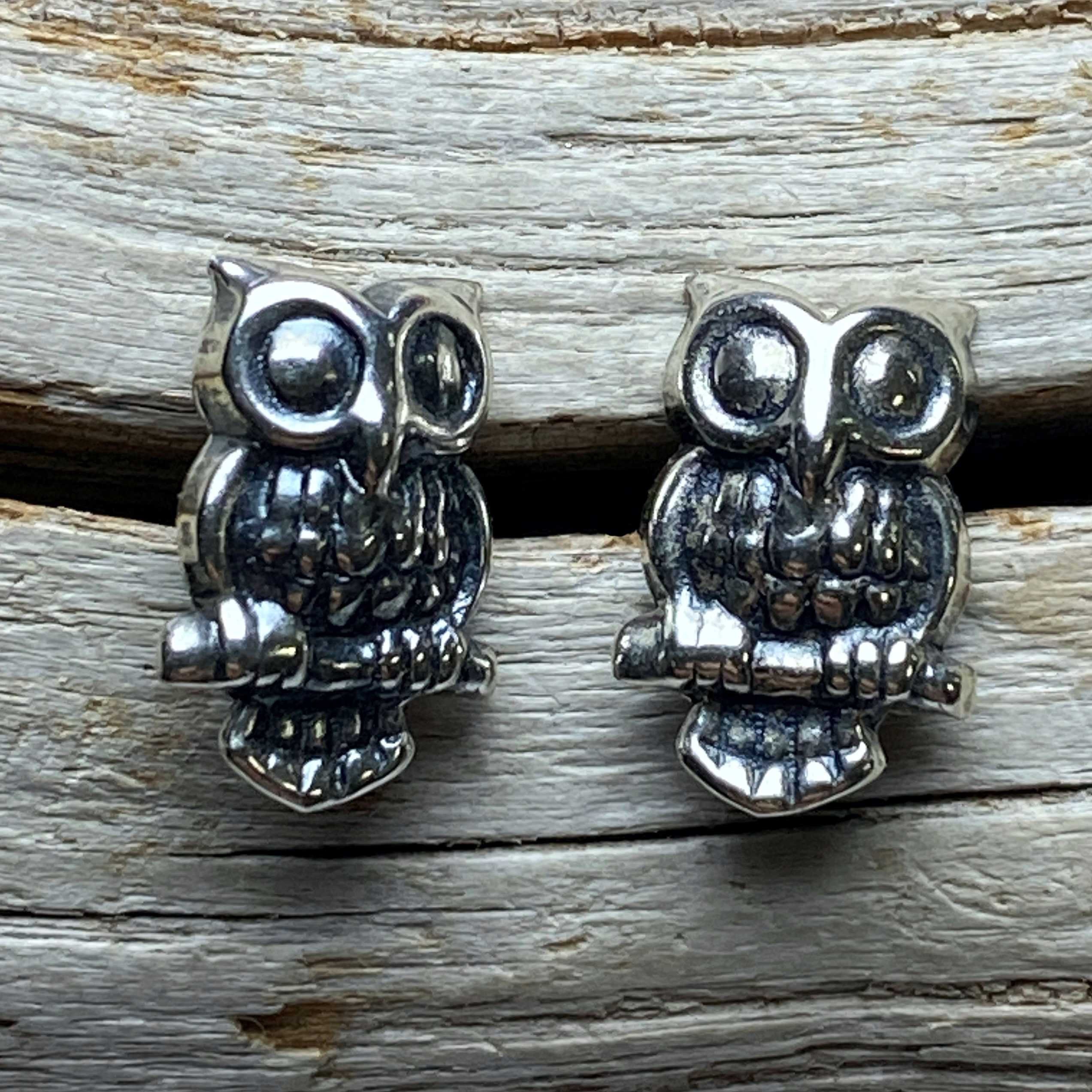 Cute Owl Earrings Post Stud 6mm Antiqued Sterling Silver Cute Owl Earrings Post Stud 6mm Antiqued Sterling Silver