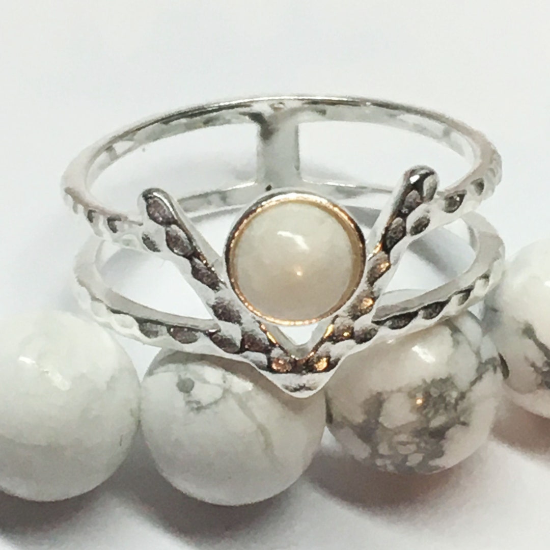 Howlite Ring 925 Sterling Silver, Size 8, Natural White Gemstone Ring ...