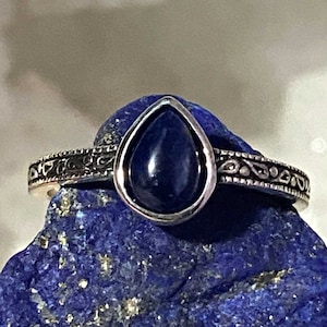 Sodalite Ring in 925 Sterling Silber, size 7.5, silver ring with genuine blue gemstone, natural navy blue gemstone ring, denim ring