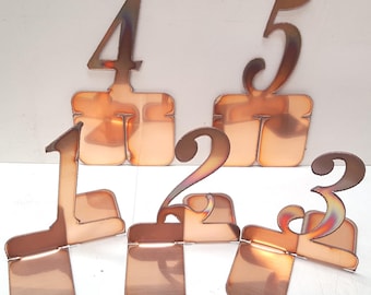 Números de mesa de boda de cobre: independientes, 9,5 cm de alto, fabricados en EE. UU.