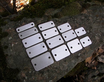 Etykiety aluminiowe z dwoma otworami: 14 ga, 1,5" x 2,75"