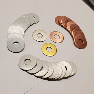L'offerta speciale di Robert su dischi e rondelle in acciaio inossidabile RAW, finitura #4 con protezione in pvc