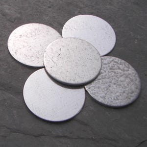 Galvanized Steel Stamping/Engraving Discs: 20 Gauge, 3/4 Inch