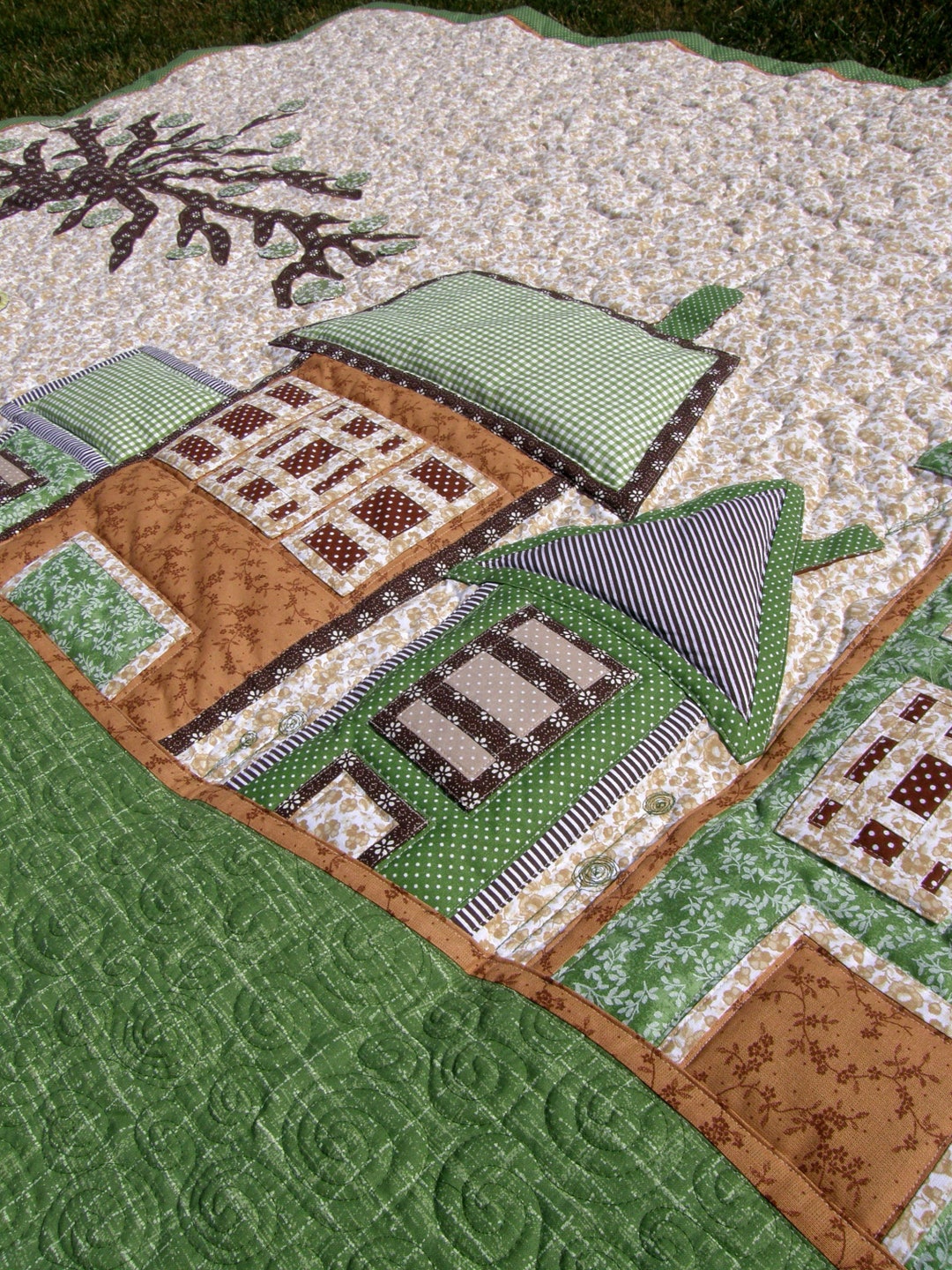 Patchwork Quiltquilt With Tree Houses Quiltquiltking Size Etsy