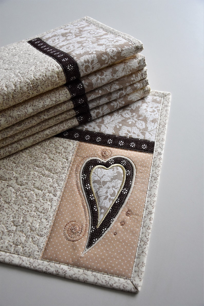 Placemats Kitchen Linens Heart Applique Kajura Design Quilt Etsy