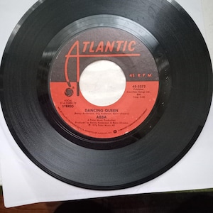 ABBA Dancing Queen 45 RPM Vinyl Record 1976 Atlantic B-SIDE: That&#39;s Me