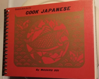 Vintage JAPANISCHES KOCHBUCH Illustriert 1968 Softcover, Gedruckt in Japan 128pg SEAFOOD + More mit Farbfoto-Abbildungen