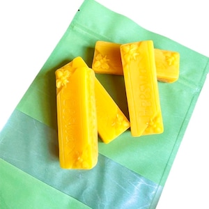 100% pure beeswax bars - 1 oz beeswax bar - 4 ozs - direct from beekeeper
