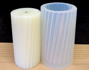 4,25” silikon spiralform - räfflad ljusform - handgjord ljusform