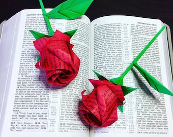 wording Roses - origami roses - personized flowers - custom made gift - rose bouquet - anniversary gift - Valentine bouquet - Birthday gift