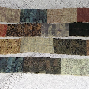 1 random roll of 36 Inch William Morris Paper Ruffles, Snippets, Embellishments Scrapbooking, Junk Journaling