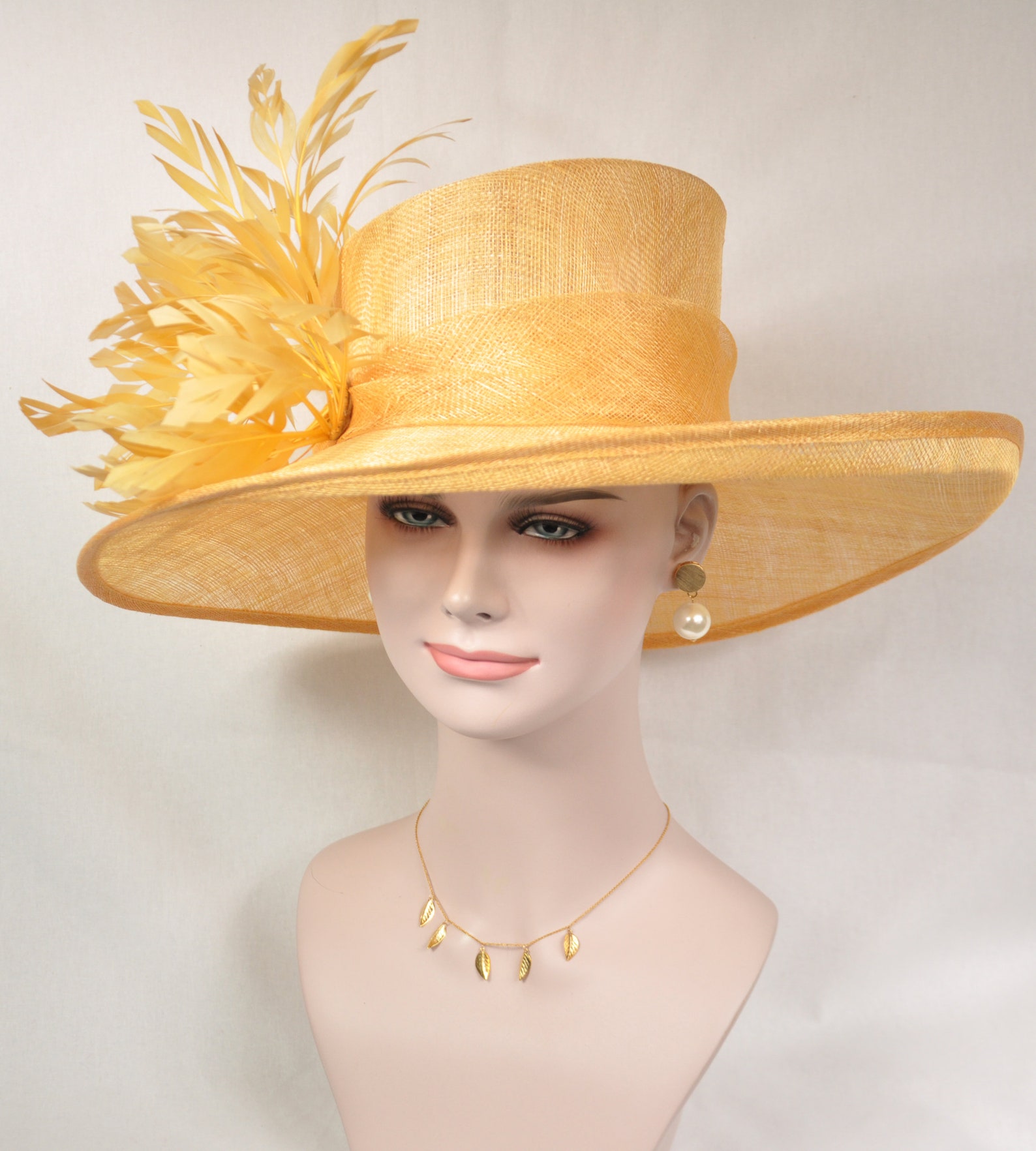 2020 Gold Kentucky Derby Tea Party Carriage Party 17.72 Etsy
