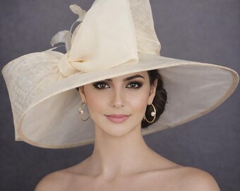 Champagne Peach Kentucky Derby Hat: Vintage Wedding  display picture 1