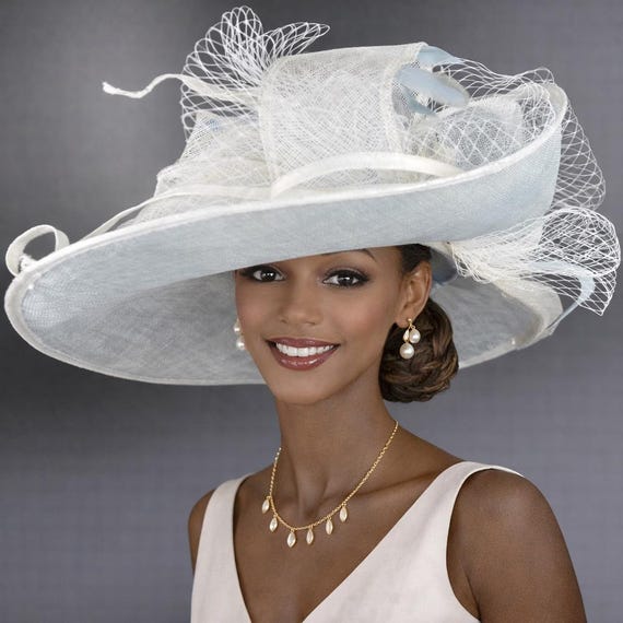 Vintage Silver Tulle DERBY/ Church HAT W/ Strap Stunning! YOLAI Silver Church Hats for Women Vintage Hats Mesh Bridal  main image 2