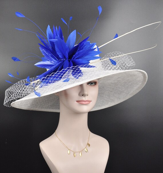 Wide Brim Sinamay Derby Hat: White With Royal Blue Feather  display picture 1