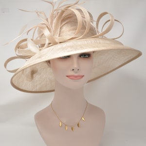 Church Kentucky Derby Hat Carriage Tea Party Wedding Wide Brim  Royal Ascot Horse Race Oaks day hatChampagne